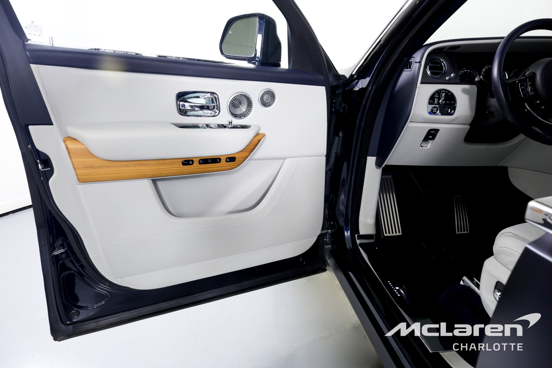 Used 2019 Rolls-Royce Cullinan | Charlotte, NC