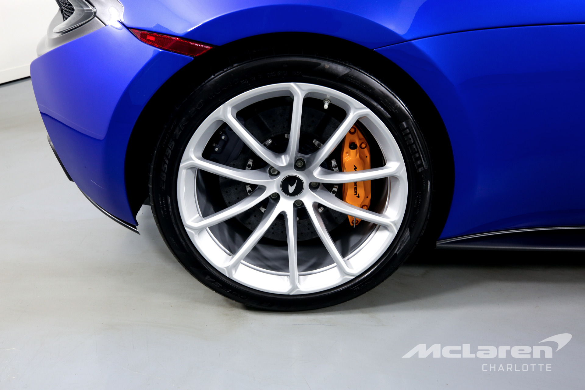 Used 2019 McLaren 570S Spider | Charlotte, NC
