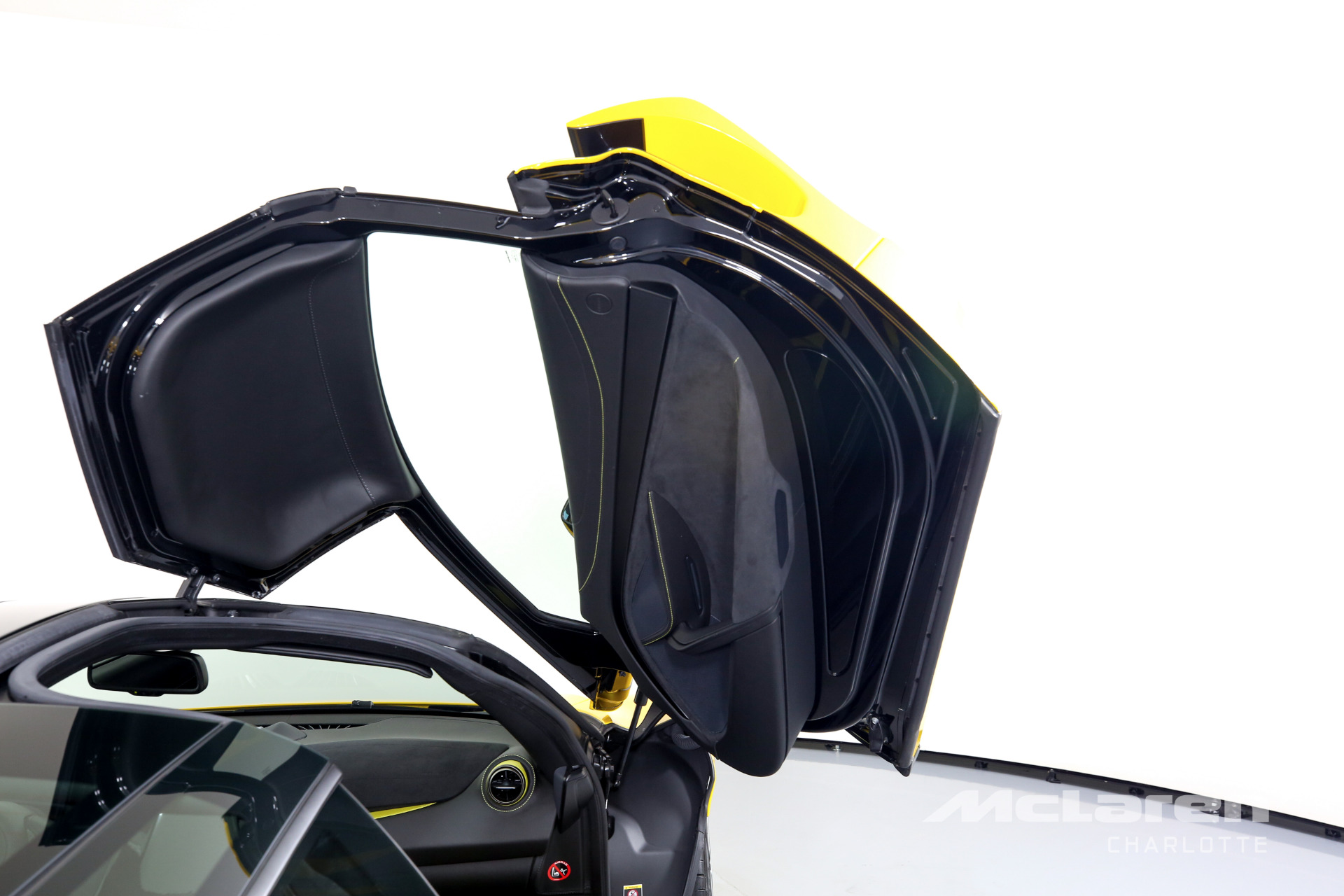 Used 2019 McLaren 720S Performance | Charlotte, NC