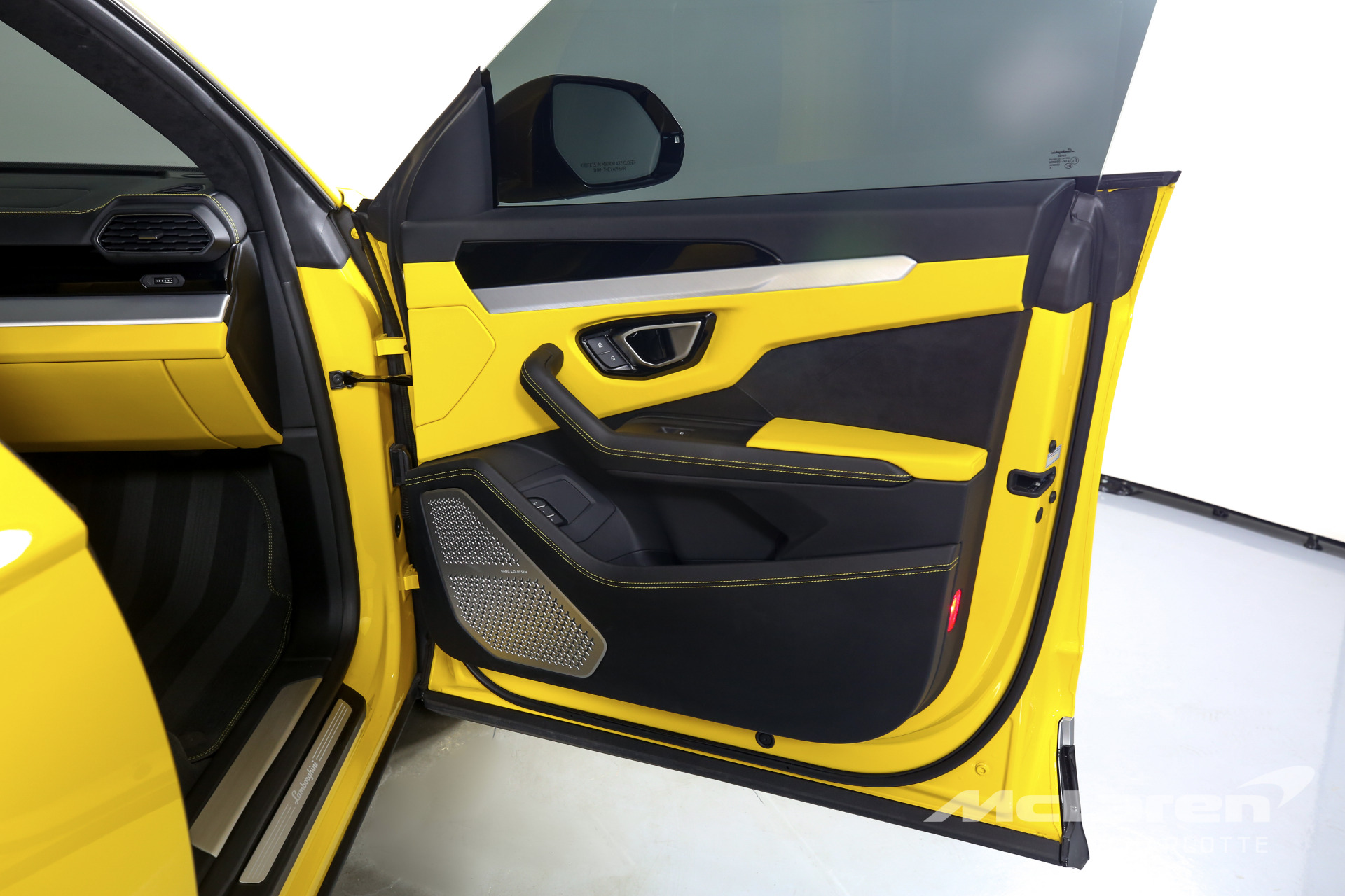 Used 2019 LAMBORGHINI URUS | Charlotte, NC