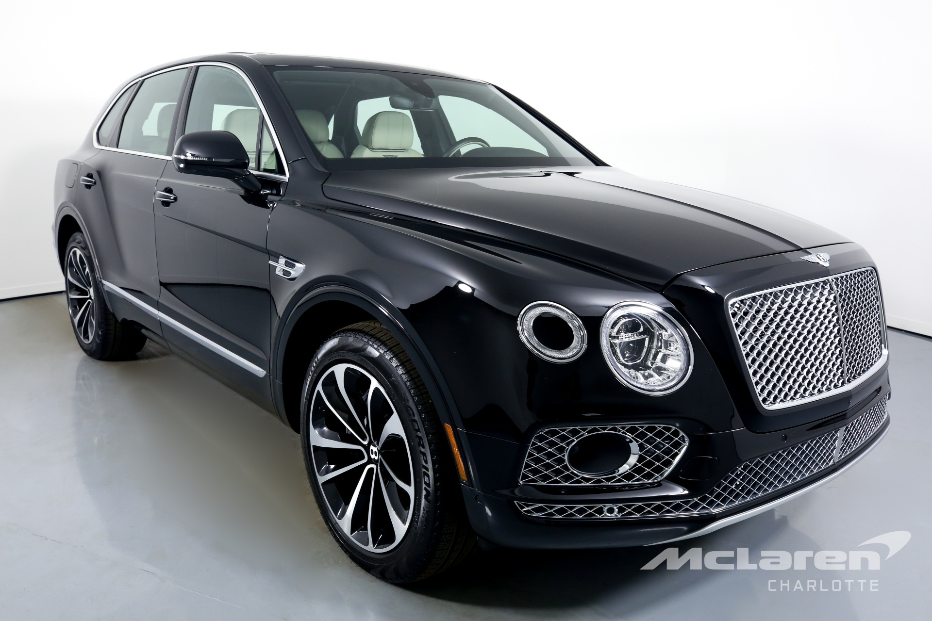 Used 2018 Bentley Bentayga Onyx Edition | Charlotte, NC