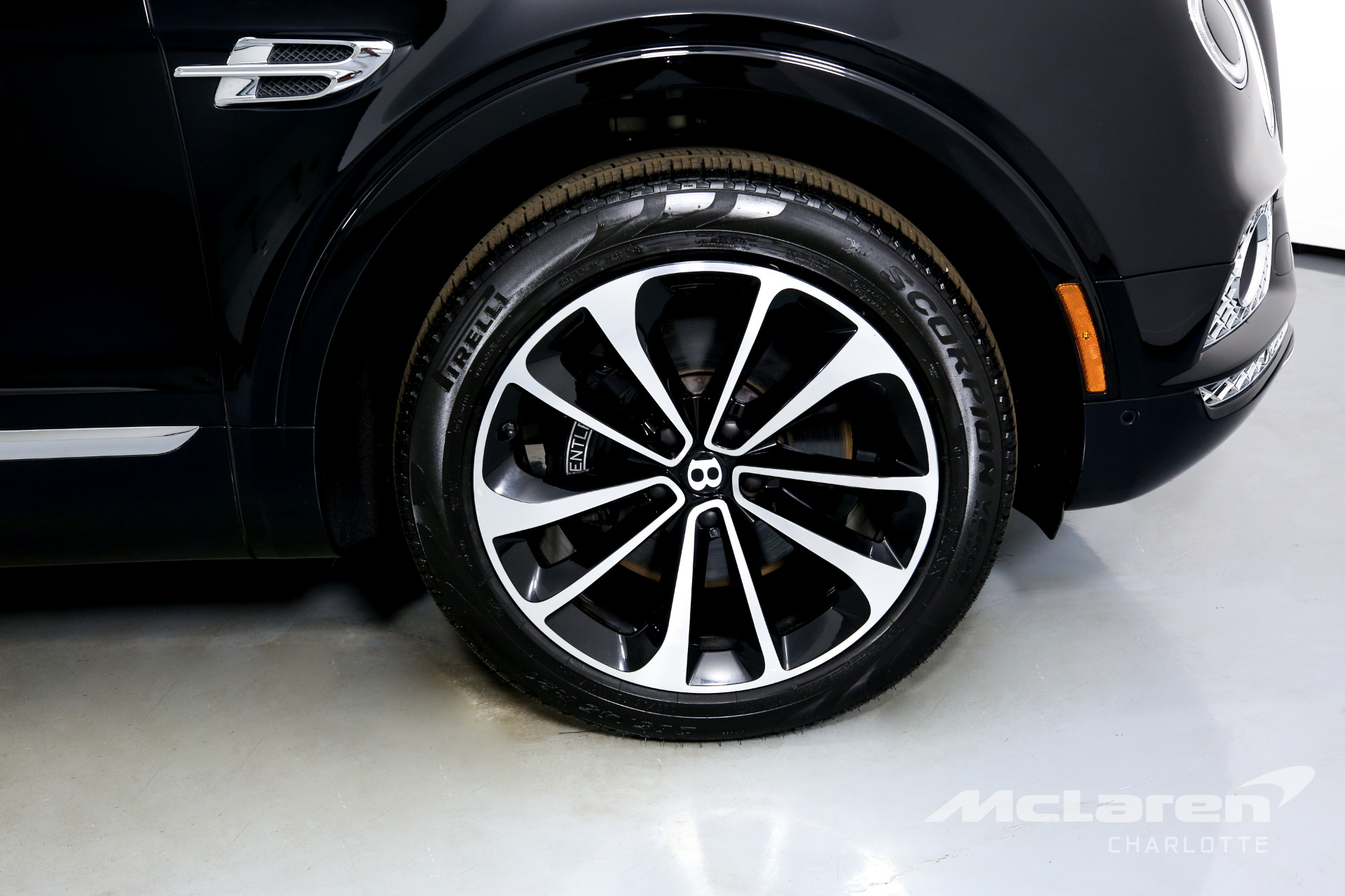 Used 2018 Bentley Bentayga Onyx Edition | Charlotte, NC