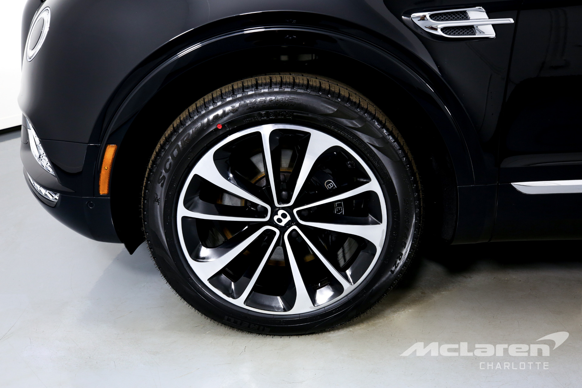 Used 2018 Bentley Bentayga Onyx Edition | Charlotte, NC