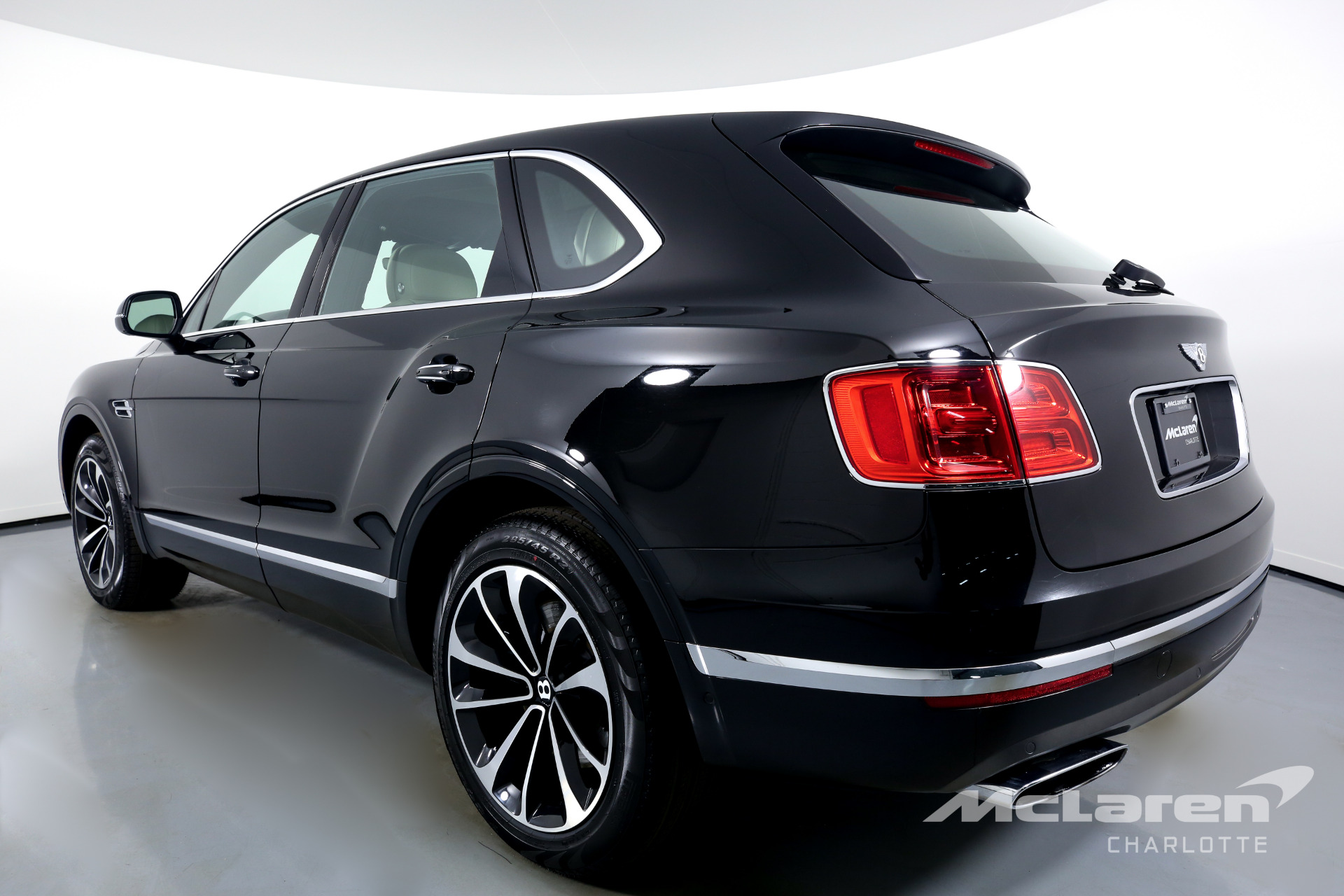 Used 2018 Bentley Bentayga Onyx Edition | Charlotte, NC