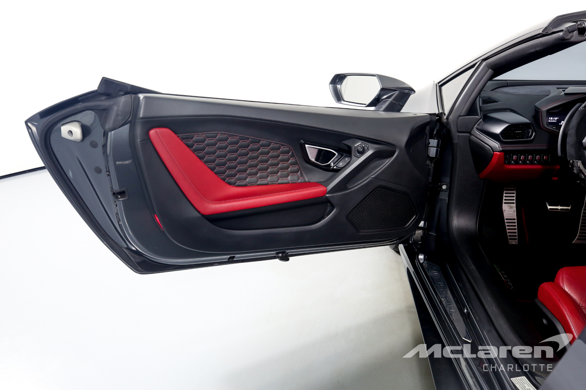 Used 2016 Lamborghini Huracan LP 610-4 Spyder | Charlotte, NC