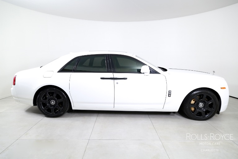 Used-2014-Rolls-Royce-Ghost
