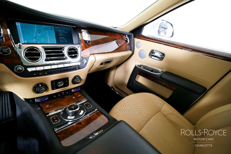 Used-2014-Rolls-Royce-Ghost