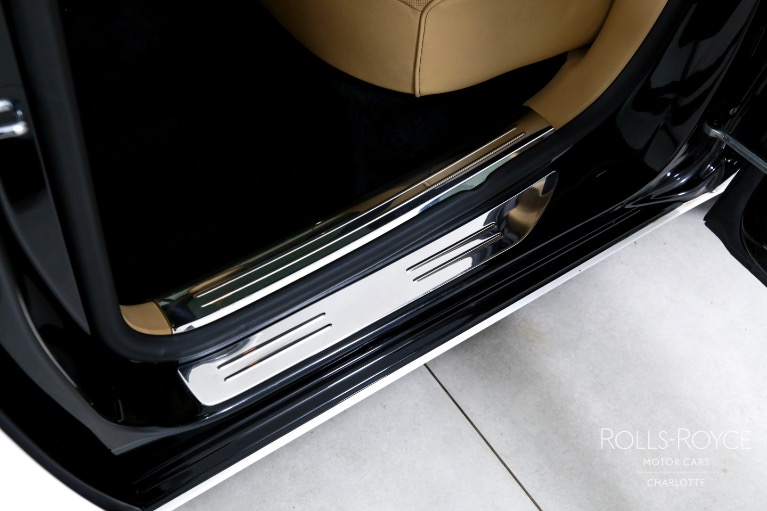 Used-2014-Rolls-Royce-Ghost
