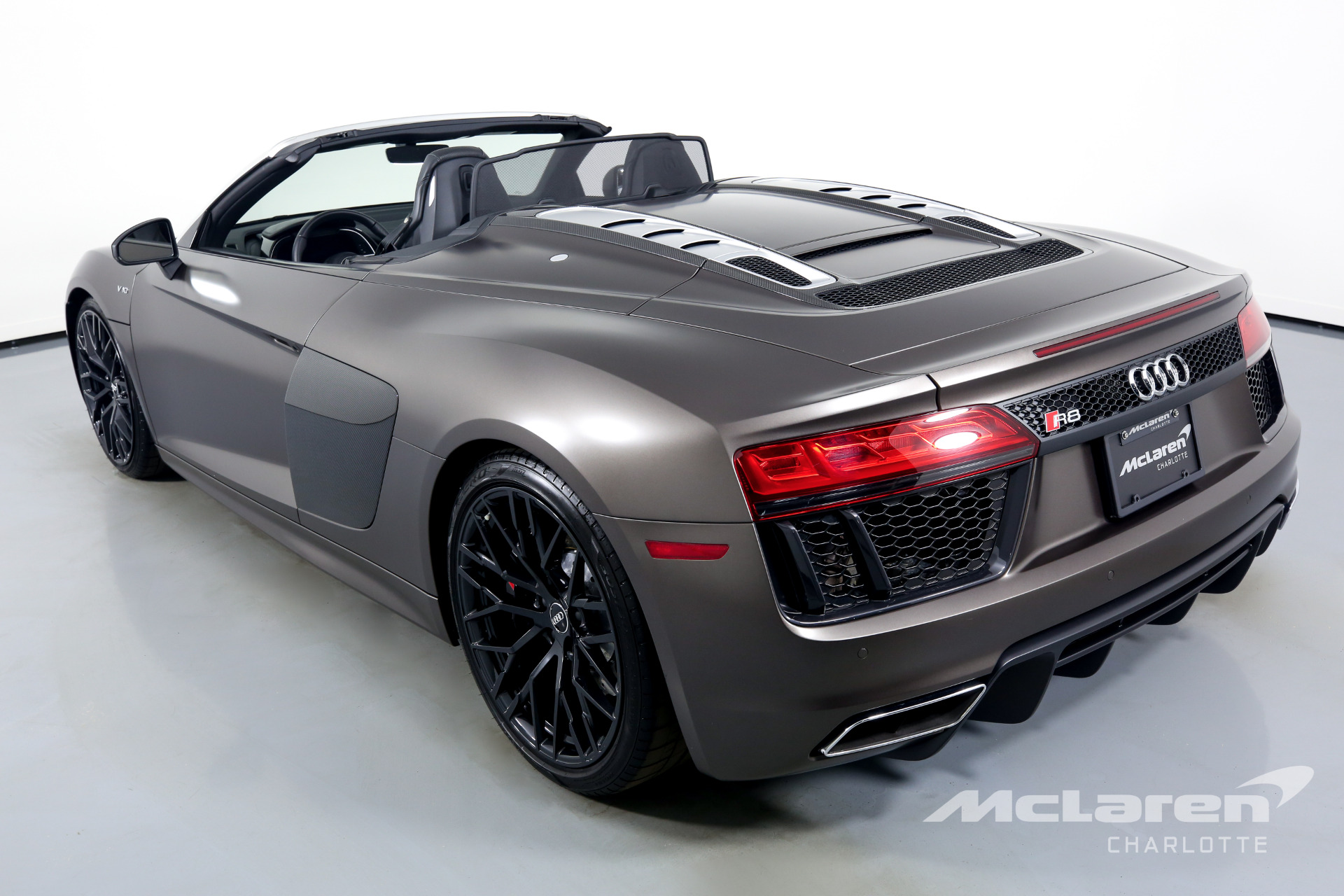 Used 2017 Audi R8 5.2 quattro V10 Spyder | Charlotte, NC