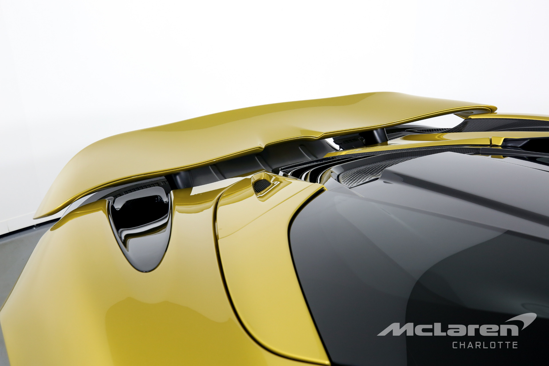 Used 2019 McLaren 720S Spider Performance | Charlotte, NC