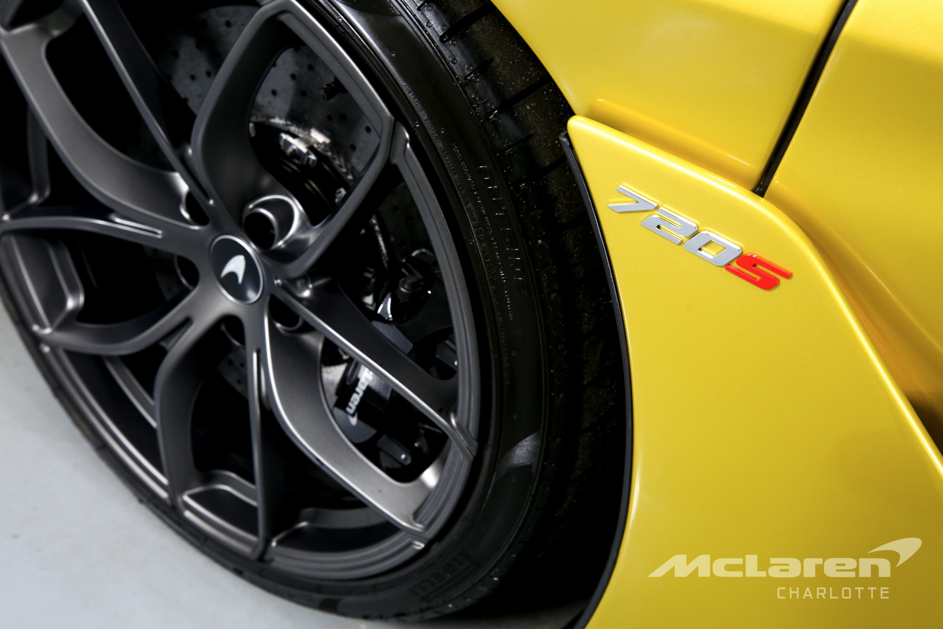 Used 2019 McLaren 720S Spider Performance | Charlotte, NC