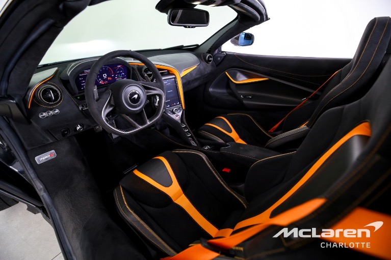 Used-2020-MCLAREN-720S-SPIDER-Performance