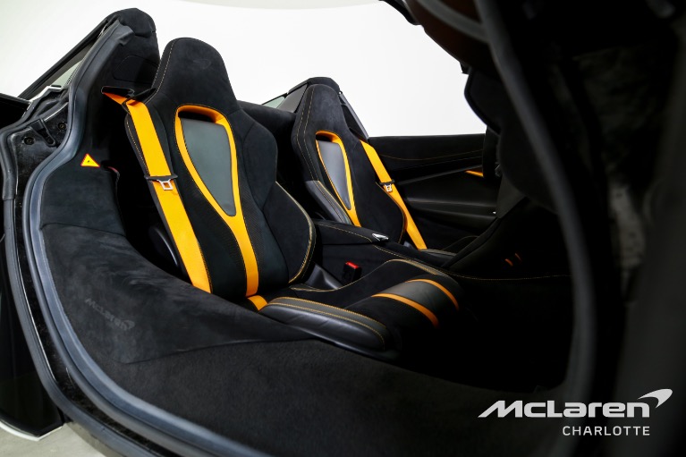 Used-2020-MCLAREN-720S-SPIDER-Performance