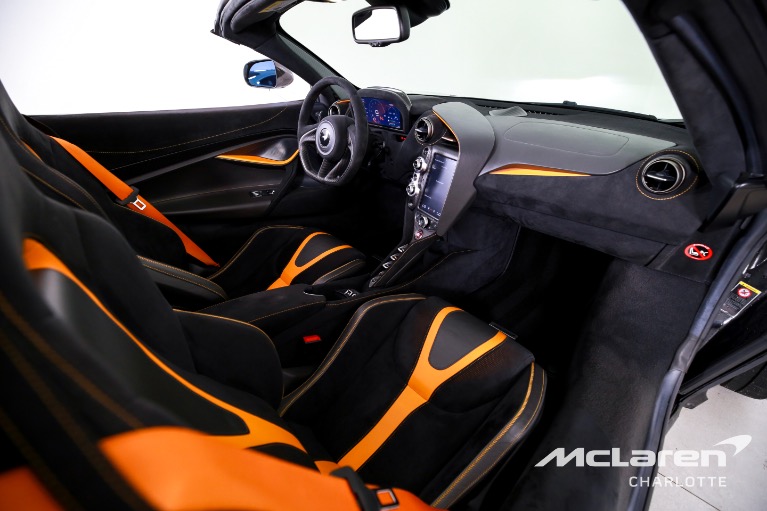 Used-2020-MCLAREN-720S-SPIDER-Performance