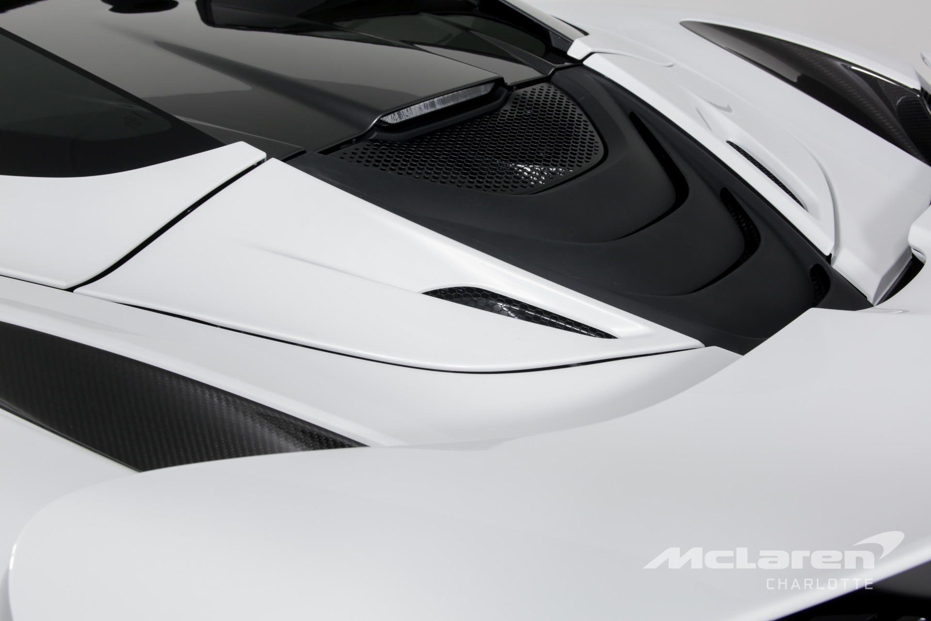 McLaren 720S kürzlich verwendet, Spider + B&O + Carbon Fibre Pack +STOCK+,  Farbe Weiße, getriebe Automatisch und Motor Benzin - Ref. 2268059