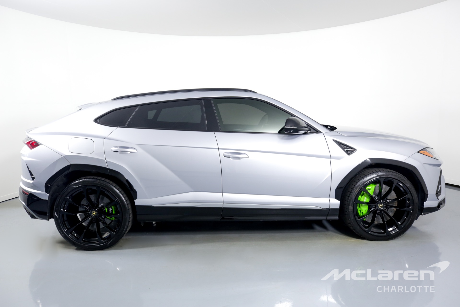 Used 2019 LAMBORGHINI URUS | Charlotte, NC