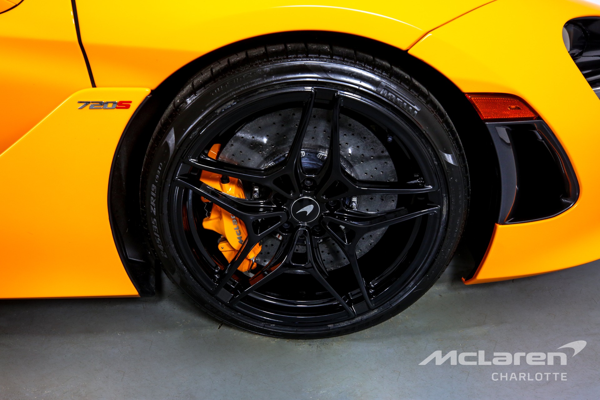 Used 2020 McLaren 720S SPIDER Performance | Charlotte, NC