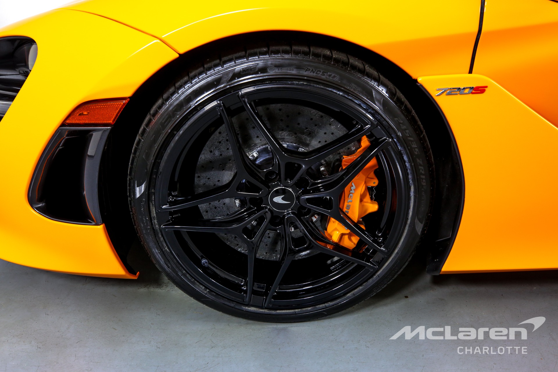 Used 2020 McLaren 720S SPIDER Performance | Charlotte, NC