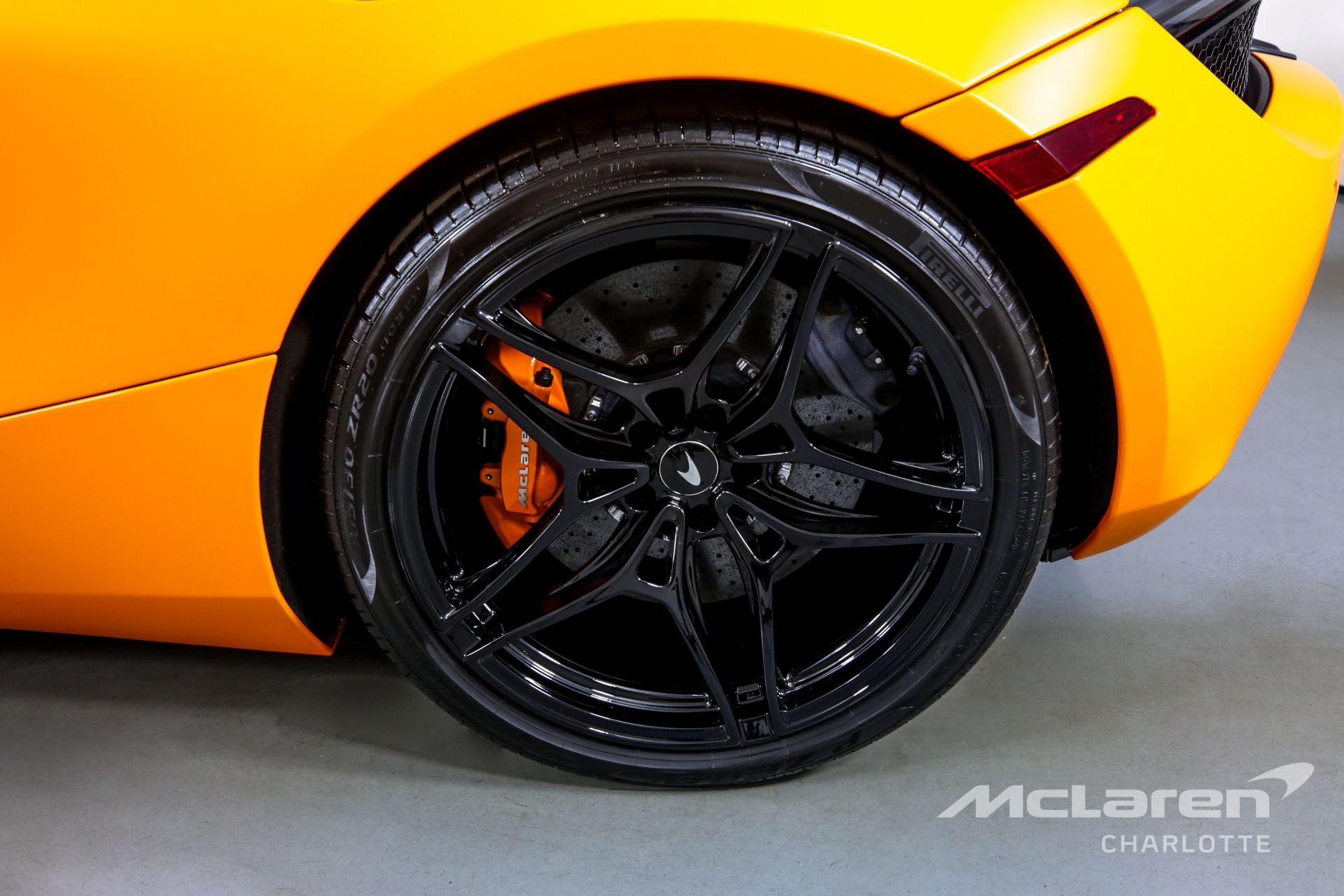 Used 2020 McLaren 720S SPIDER Performance | Charlotte, NC