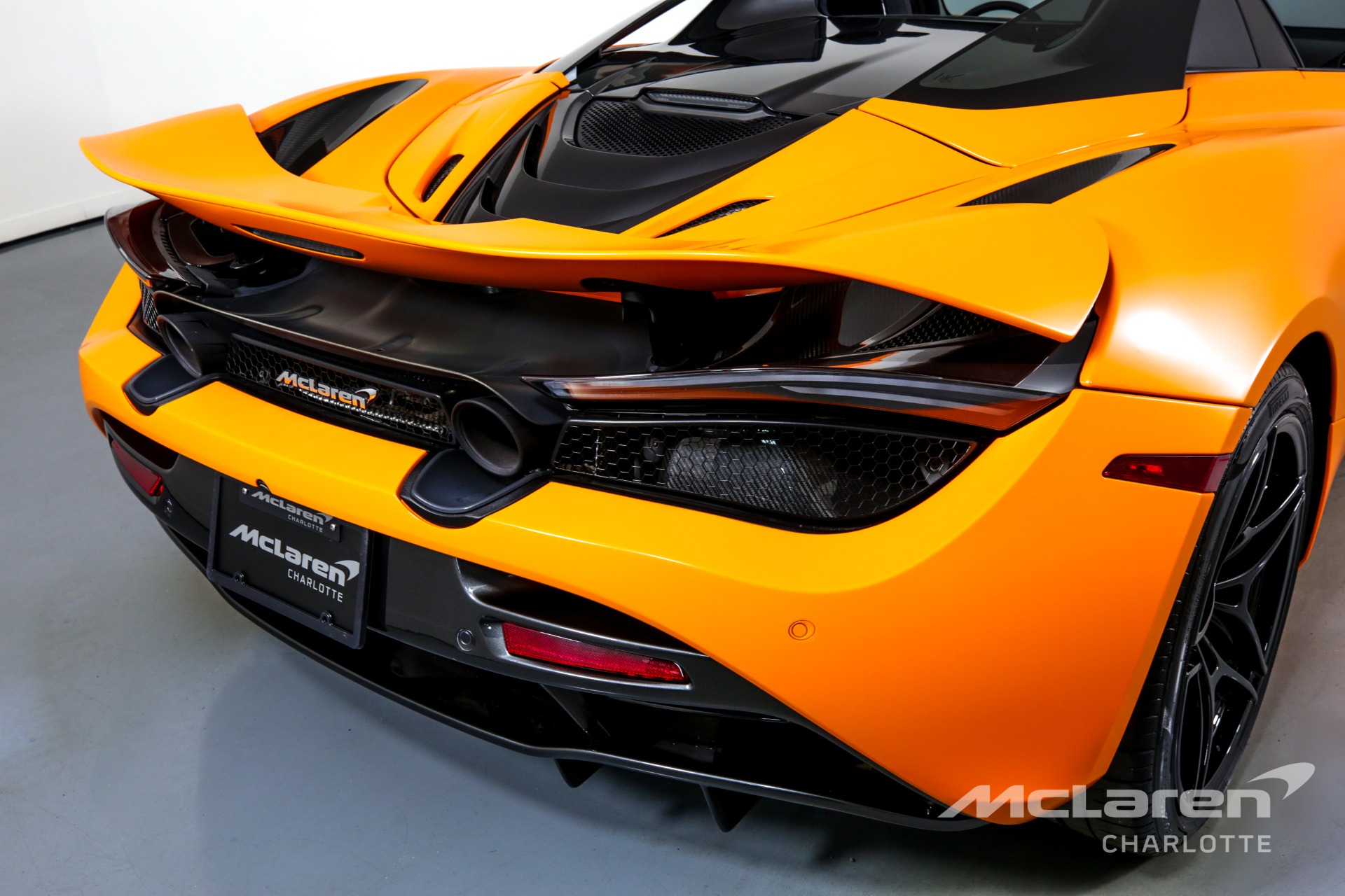 Used 2020 McLaren 720S SPIDER Performance | Charlotte, NC