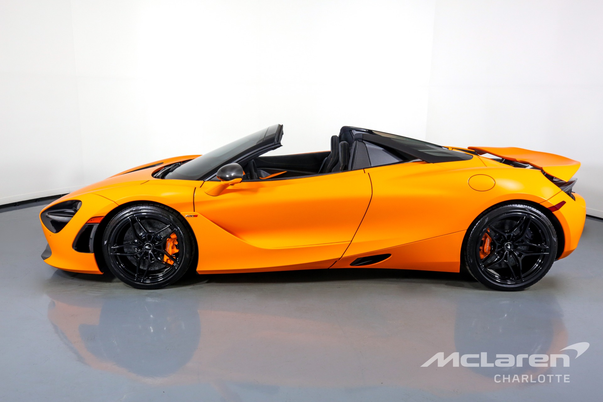 Used 2020 McLaren 720S SPIDER Performance | Charlotte, NC