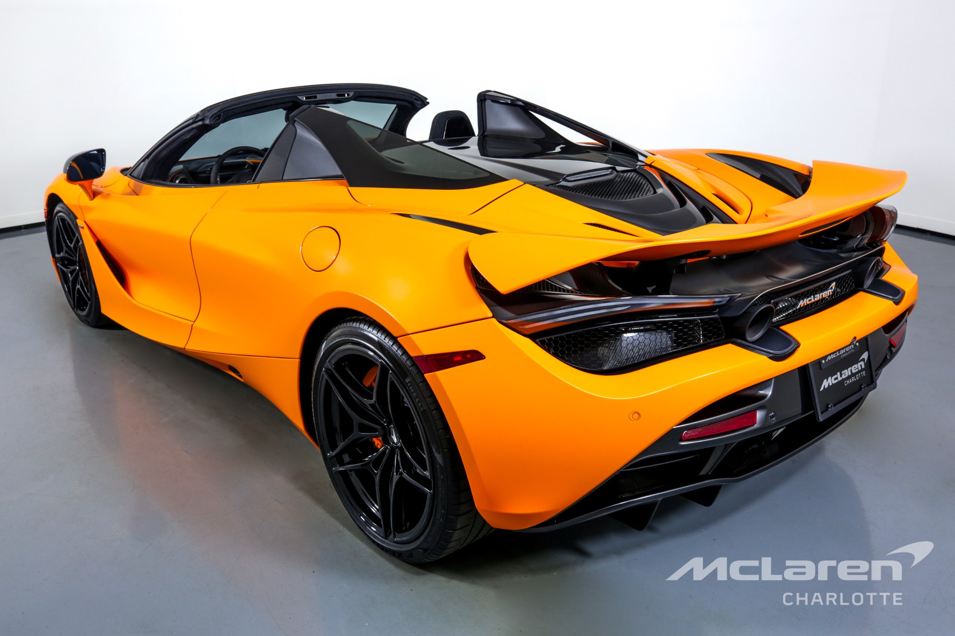 Used 2020 McLaren 720S SPIDER Performance | Charlotte, NC