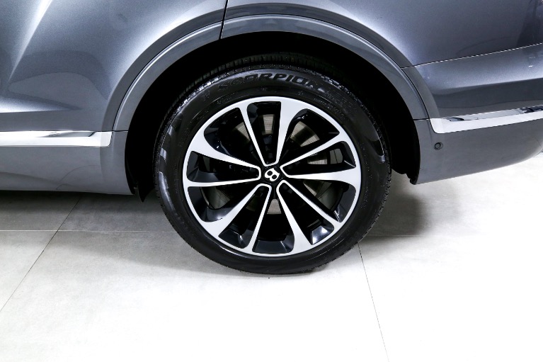 Used-2017-Bentley-Bentayga-W12
