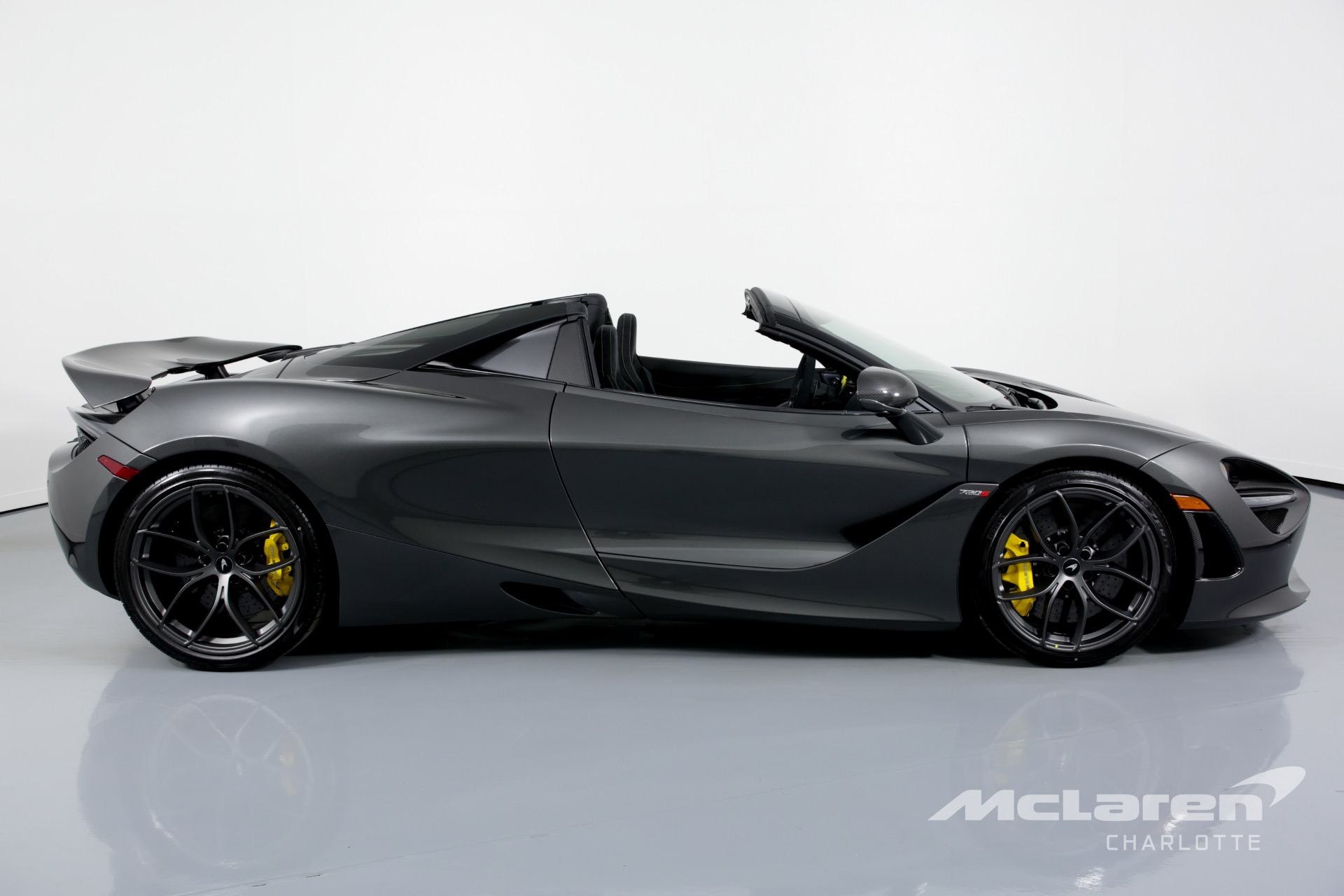 Used 2020 McLaren 720S SPIDER Performance | Charlotte, NC