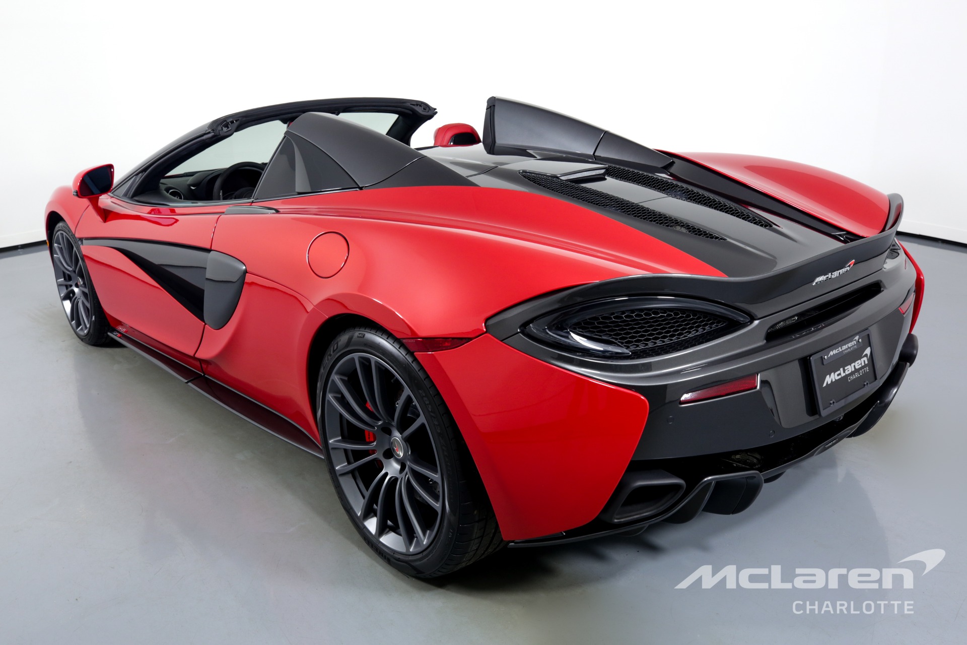 Used 2018 McLaren 570S Spider | Charlotte, NC