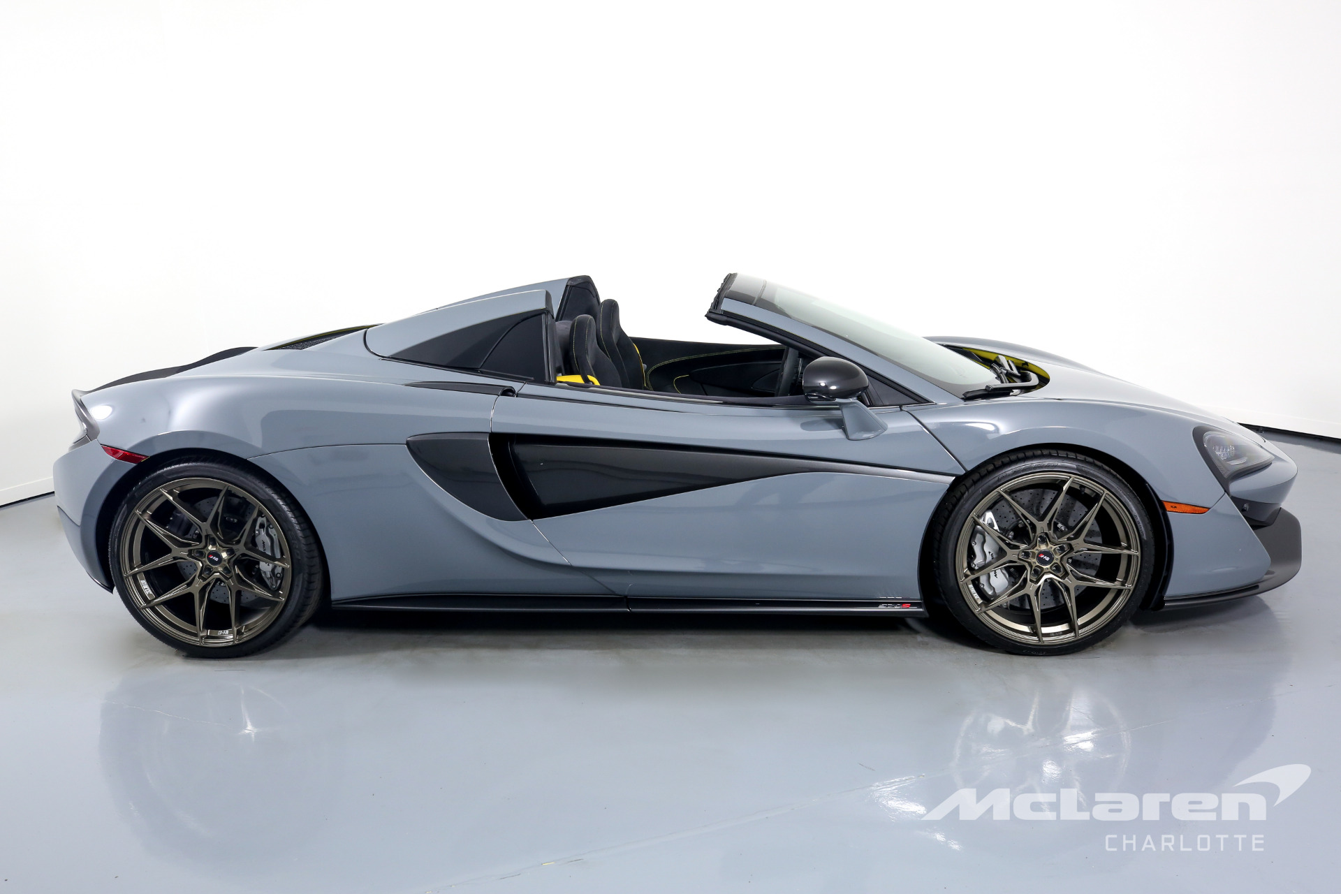 Used 2018 McLaren 570S Spider | Charlotte, NC