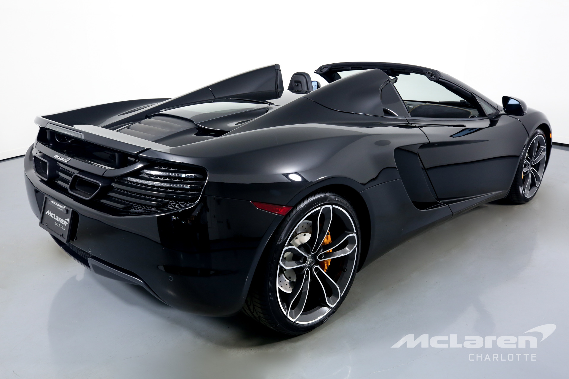 Used 2014 McLaren MP4-12C Spider | Charlotte, NC
