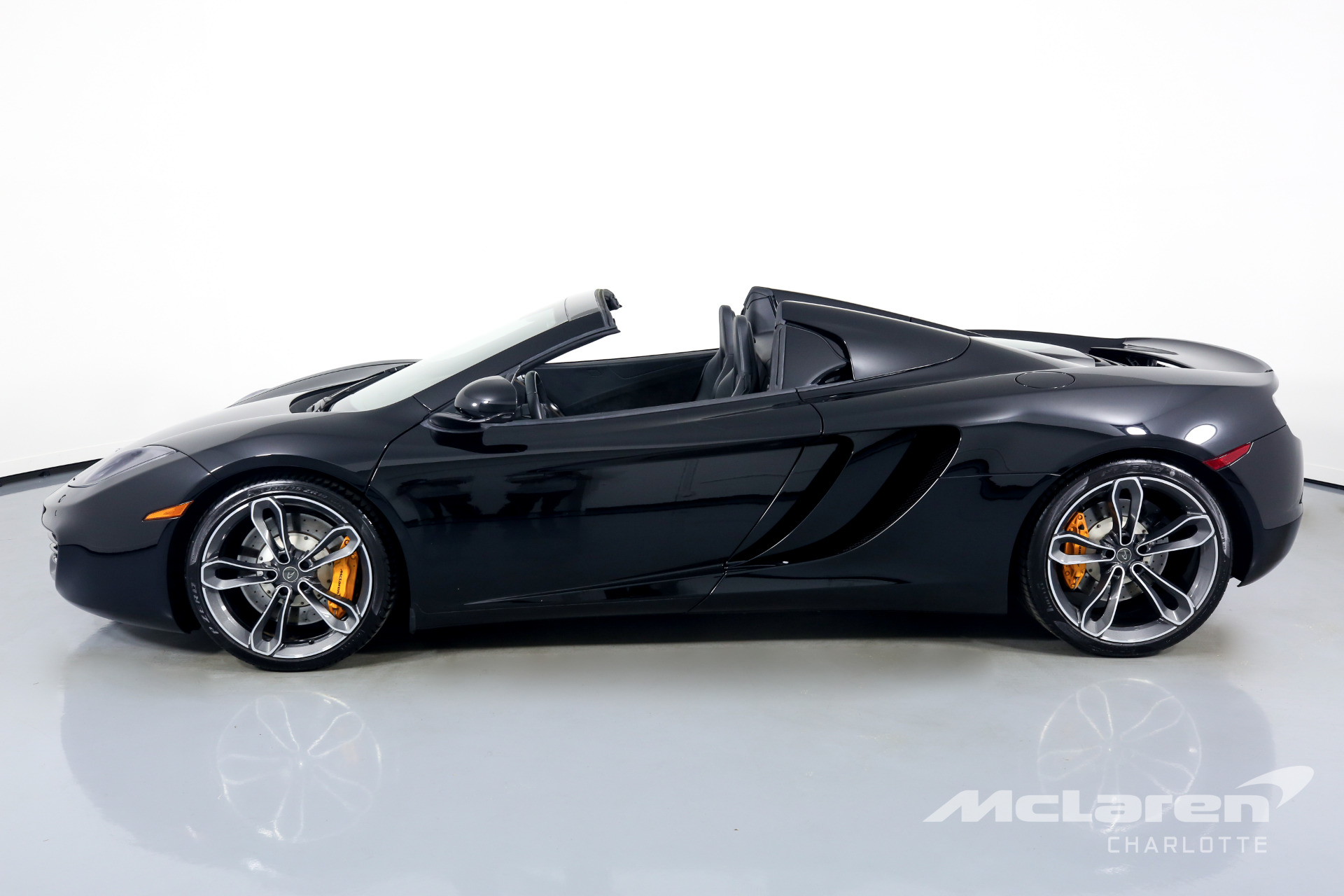 Used 2014 McLaren MP4-12C Spider | Charlotte, NC