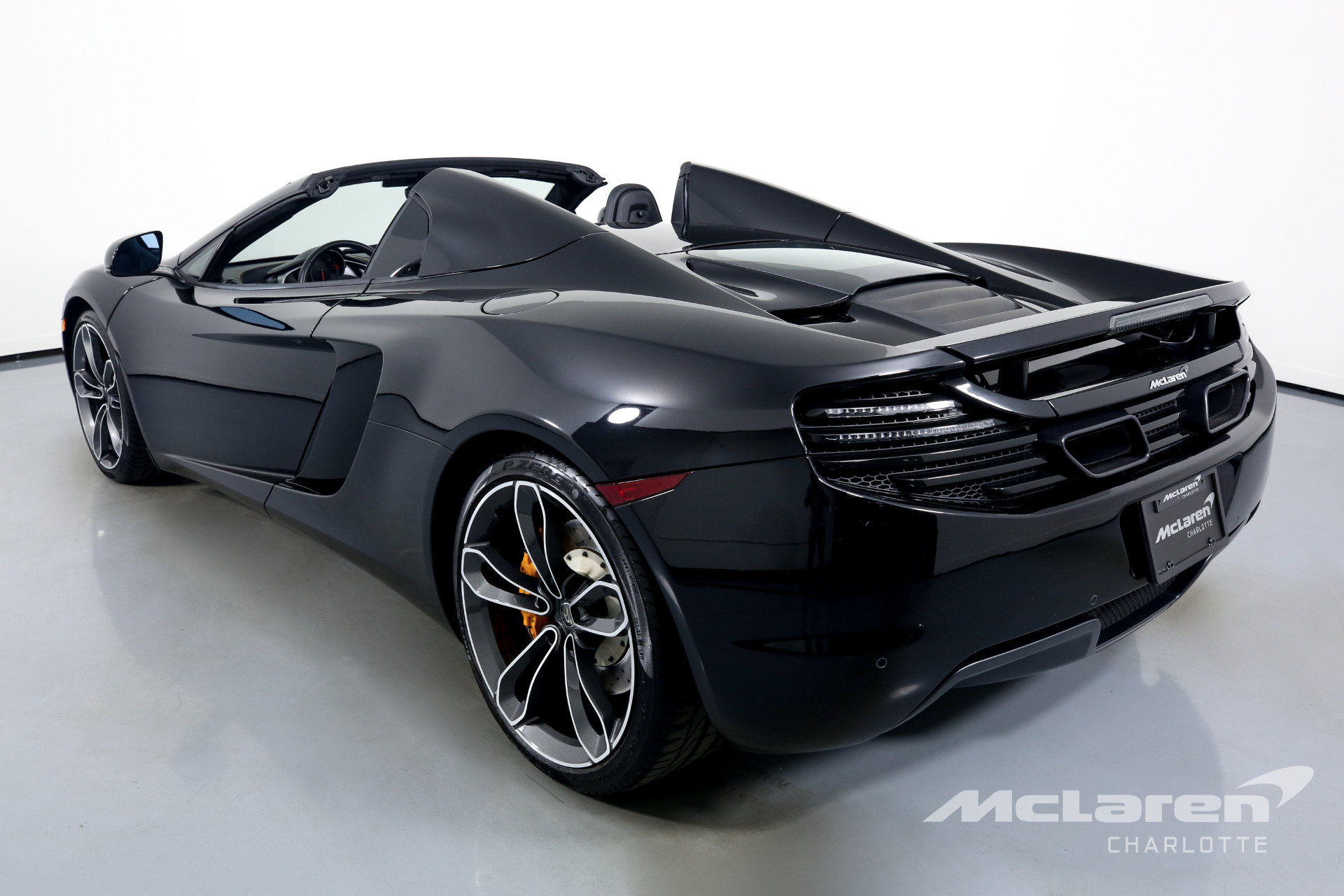 Used 2014 McLaren MP4-12C Spider | Charlotte, NC
