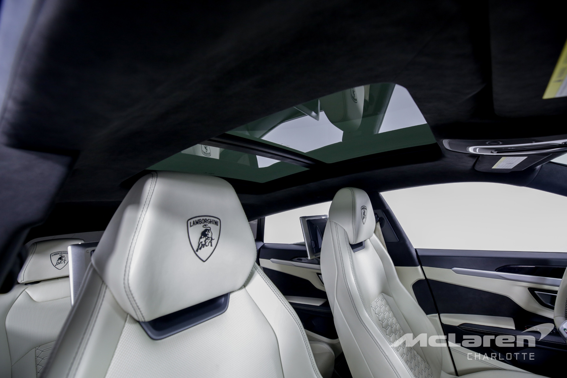 Used 2019 LAMBORGHINI URUS | Charlotte, NC