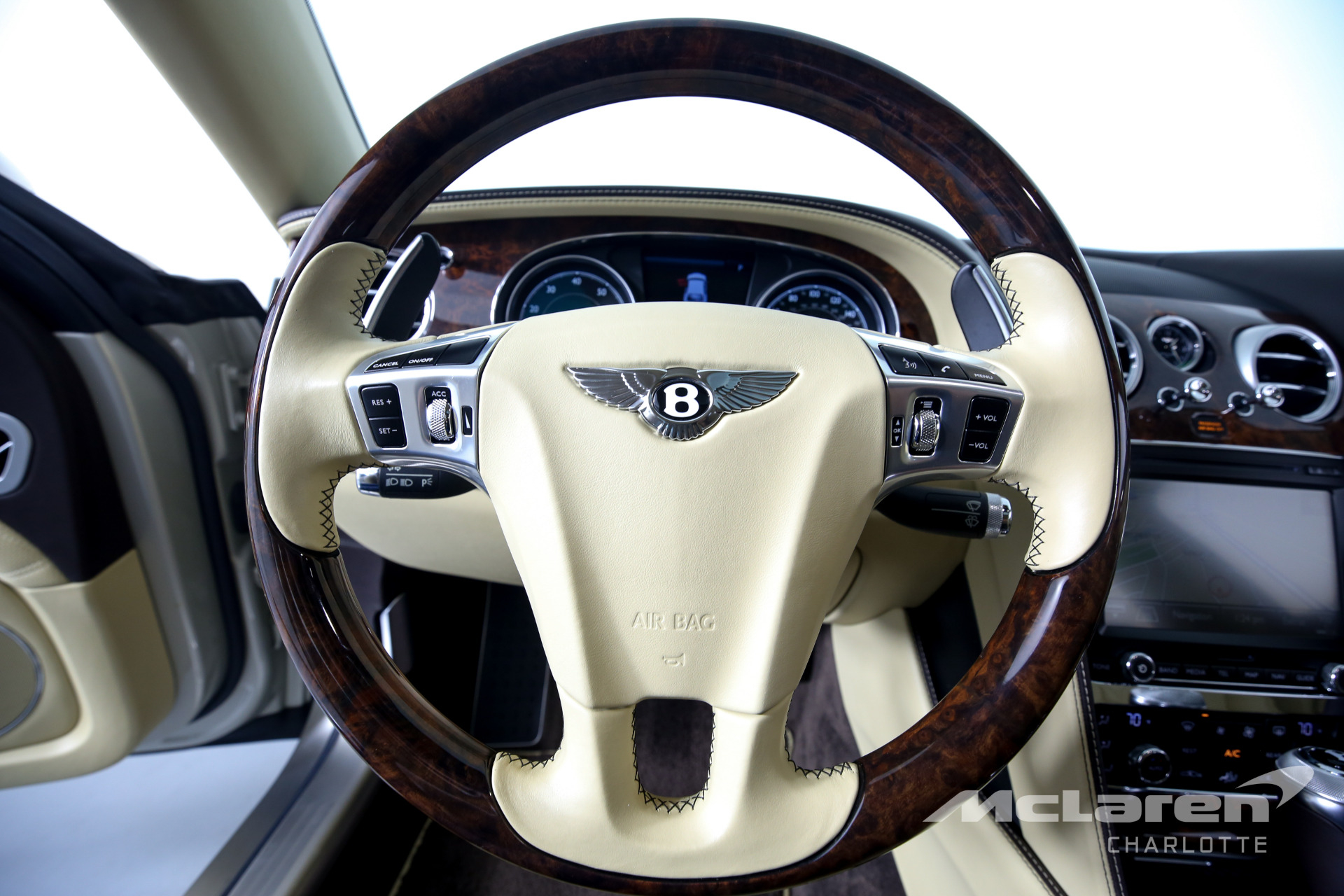 Used 2016 Bentley Flying Spur V8 | Charlotte, NC