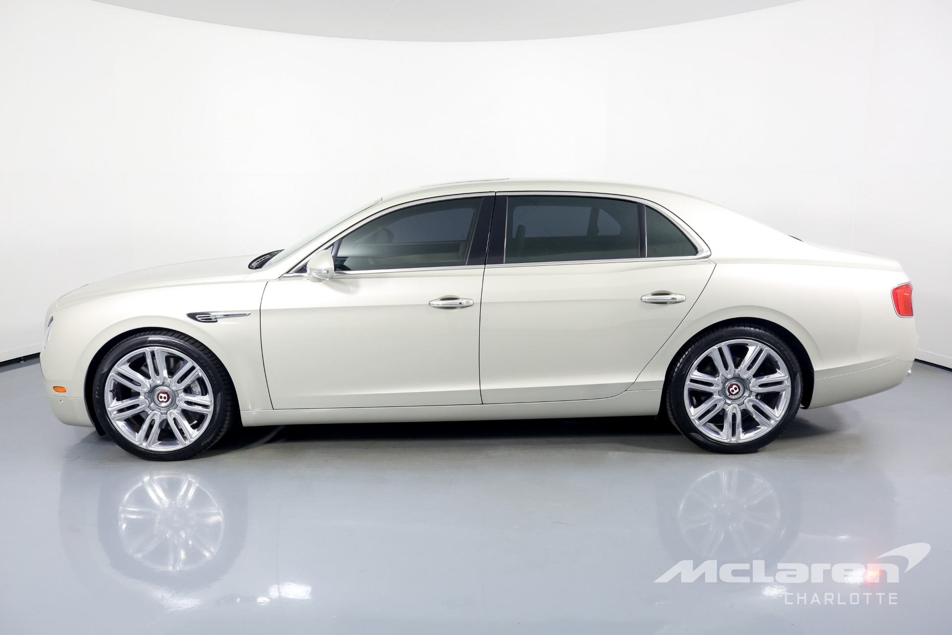 Used 2016 Bentley Flying Spur V8 | Charlotte, NC