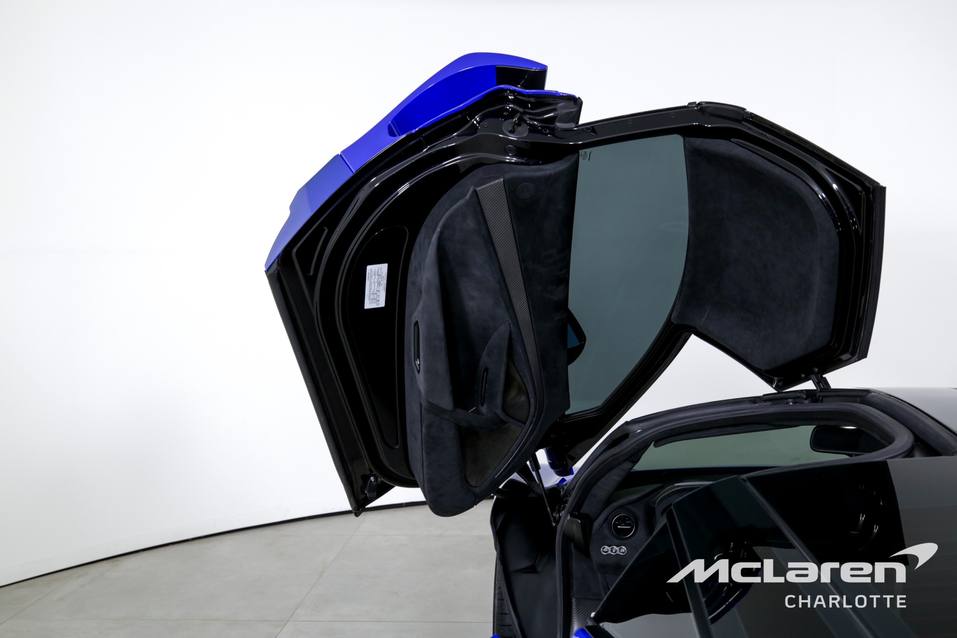 Used 2019 McLaren 720S Performance | Charlotte, NC