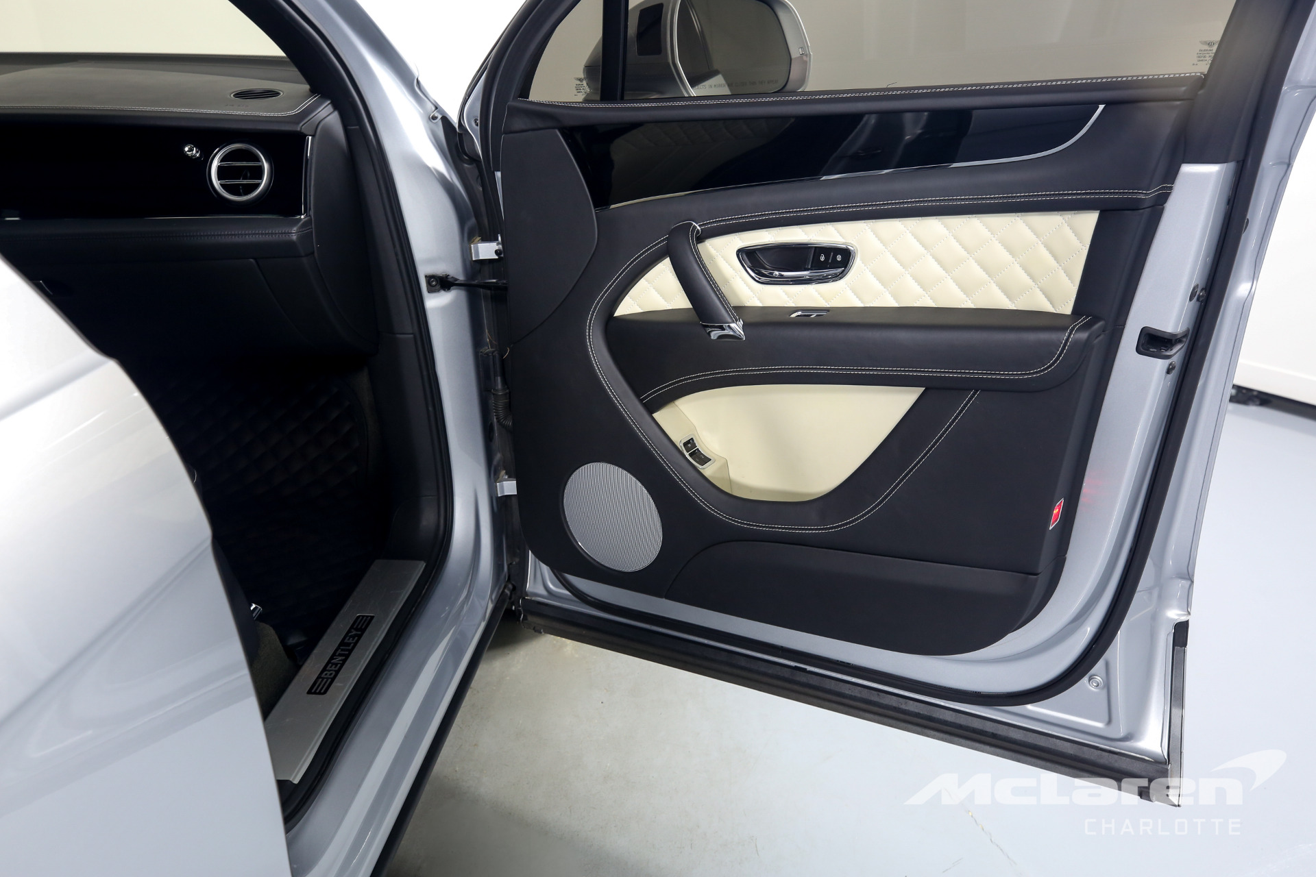 Used 2018 Bentley Bentayga W12 Signature Edition | Charlotte, NC