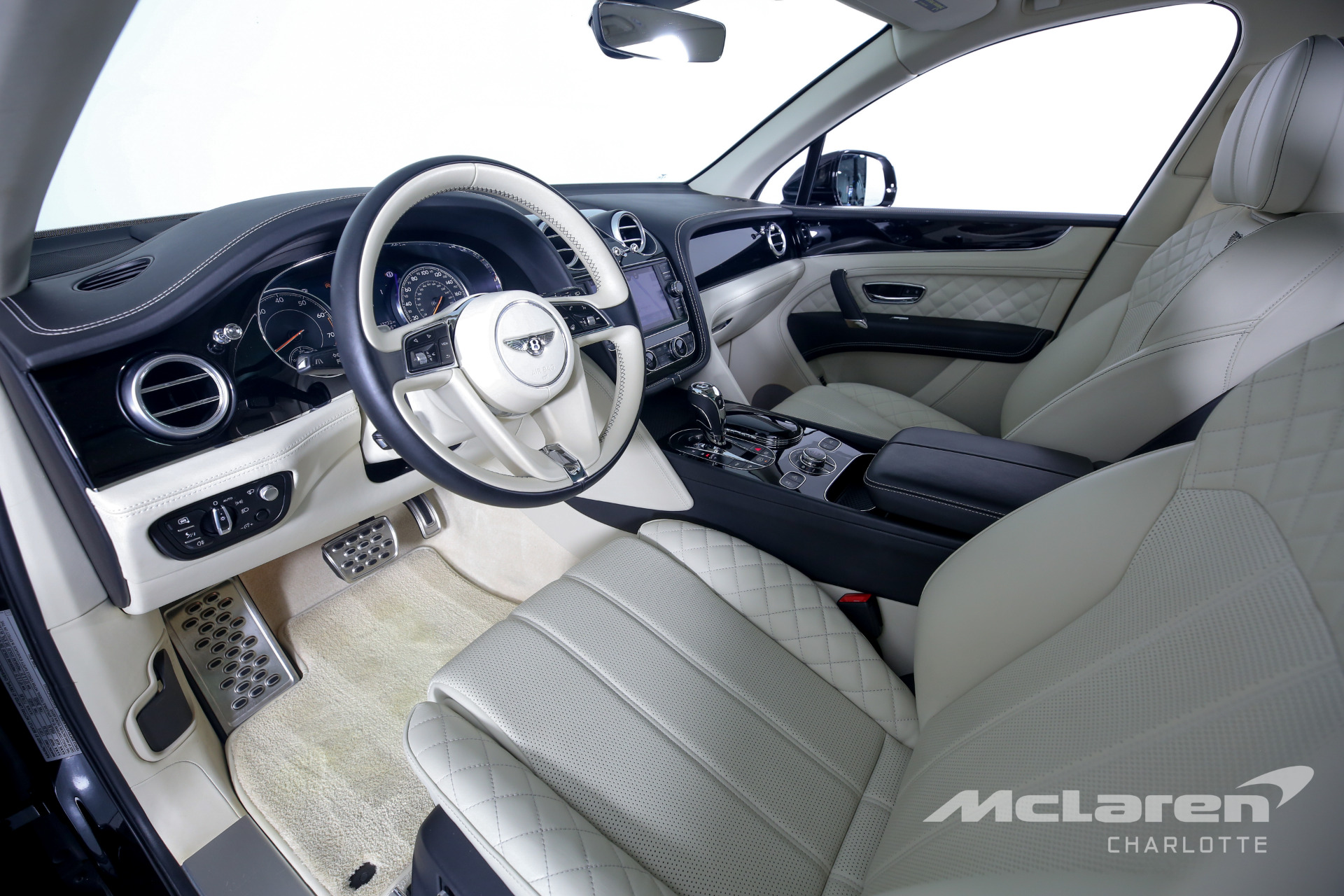 Used 2017 Bentley Bentayga W12 | Charlotte, NC