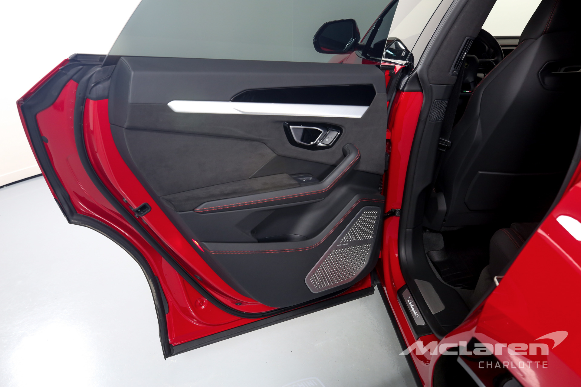 Used 2019 LAMBORGHINI URUS | Charlotte, NC