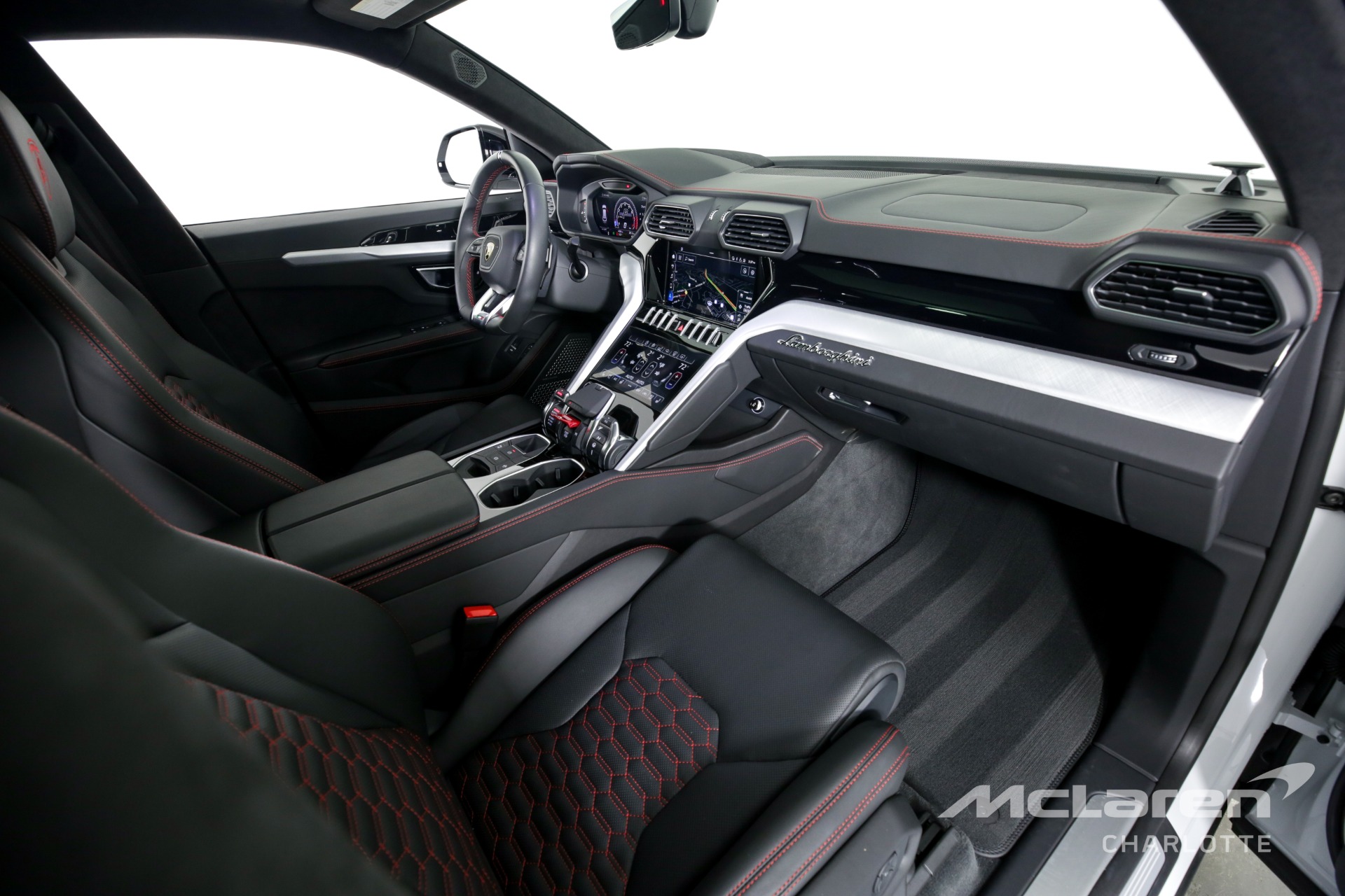 Used 2021 LAMBORGHINI URUS | Charlotte, NC
