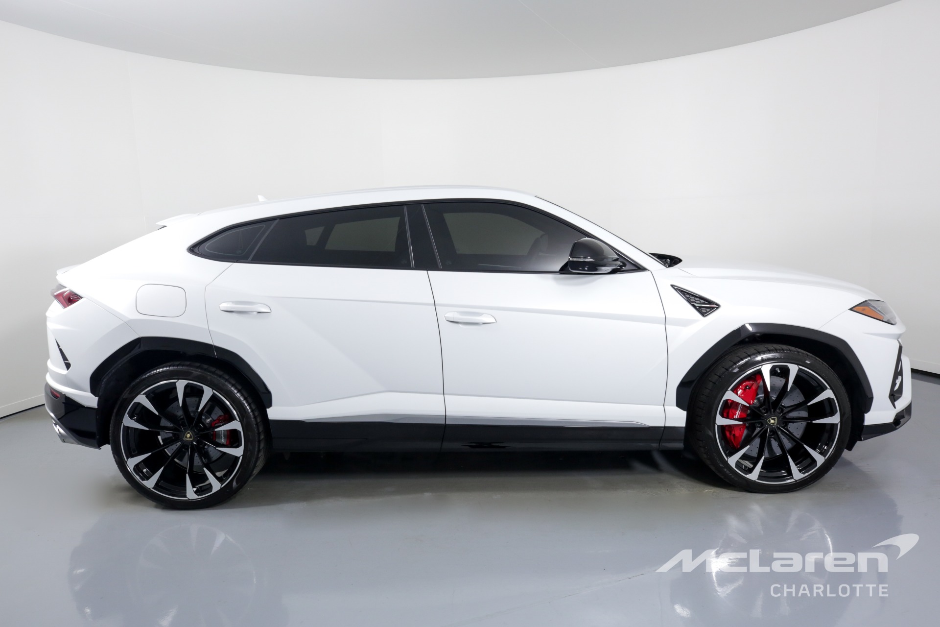 Used 2021 LAMBORGHINI URUS | Charlotte, NC