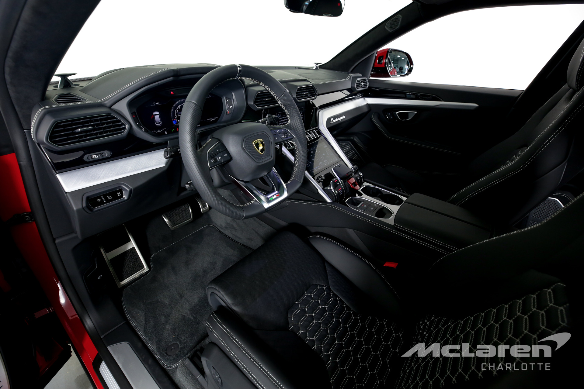 Used 2021 LAMBORGHINI URUS | Charlotte, NC