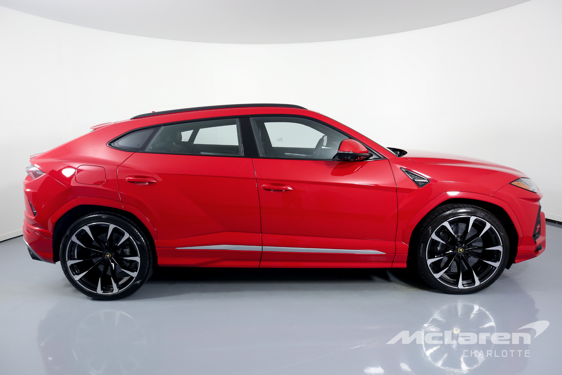 Used 2021 LAMBORGHINI URUS | Charlotte, NC