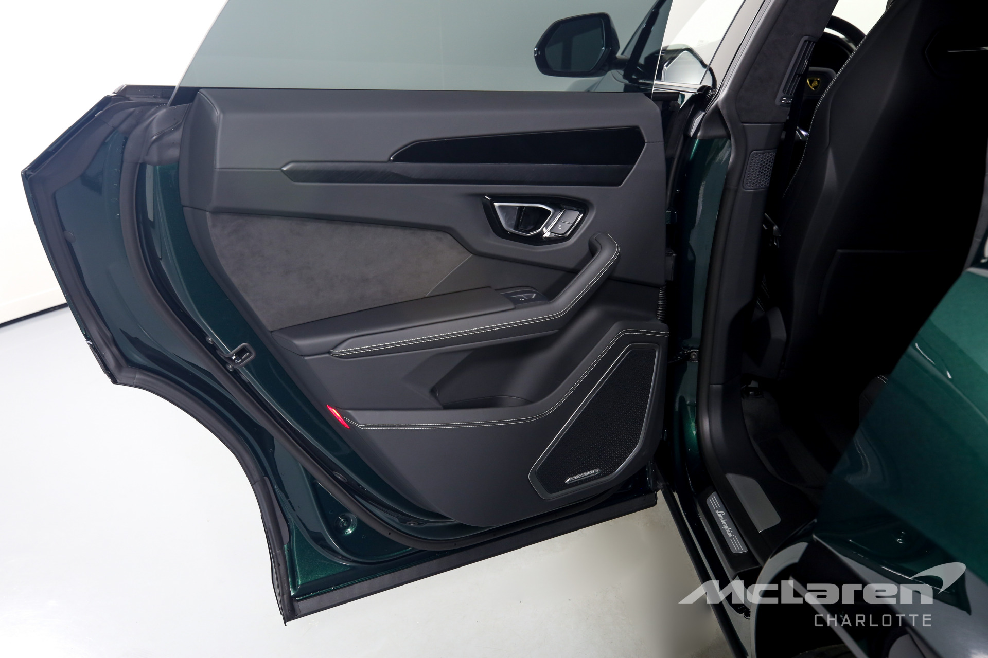 Used 2021 LAMBORGHINI URUS | Charlotte, NC
