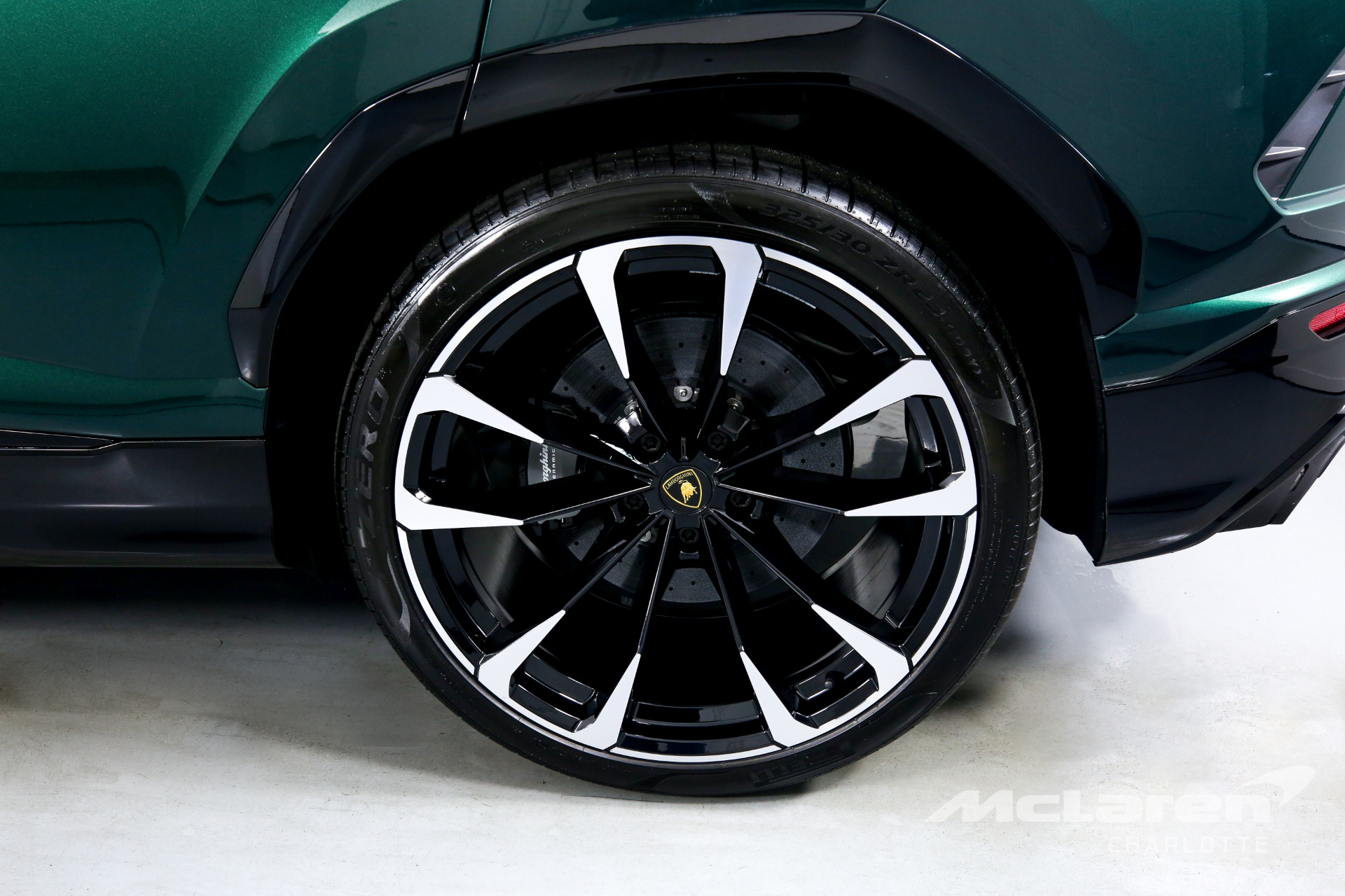 Used 2021 LAMBORGHINI URUS | Charlotte, NC