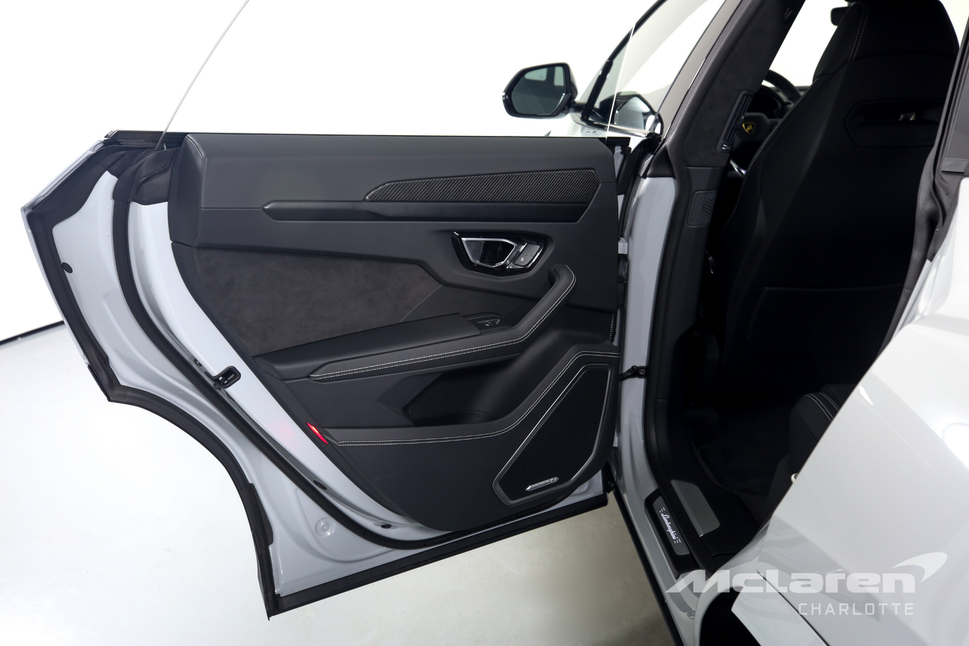 Used 2021 LAMBORGHINI URUS | Charlotte, NC