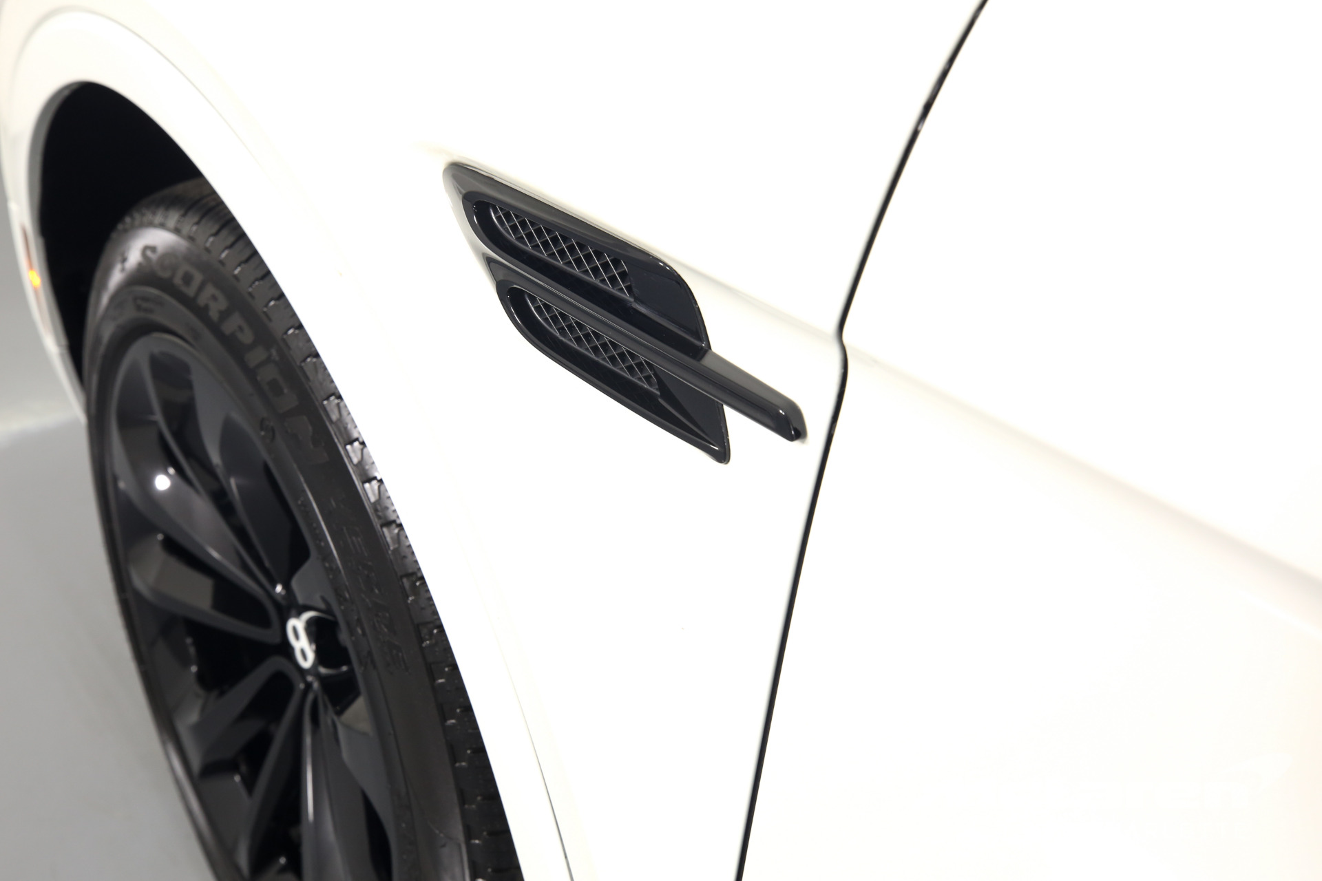 Used 2018 Bentley Bentayga W12 Signature Edition | Charlotte, NC