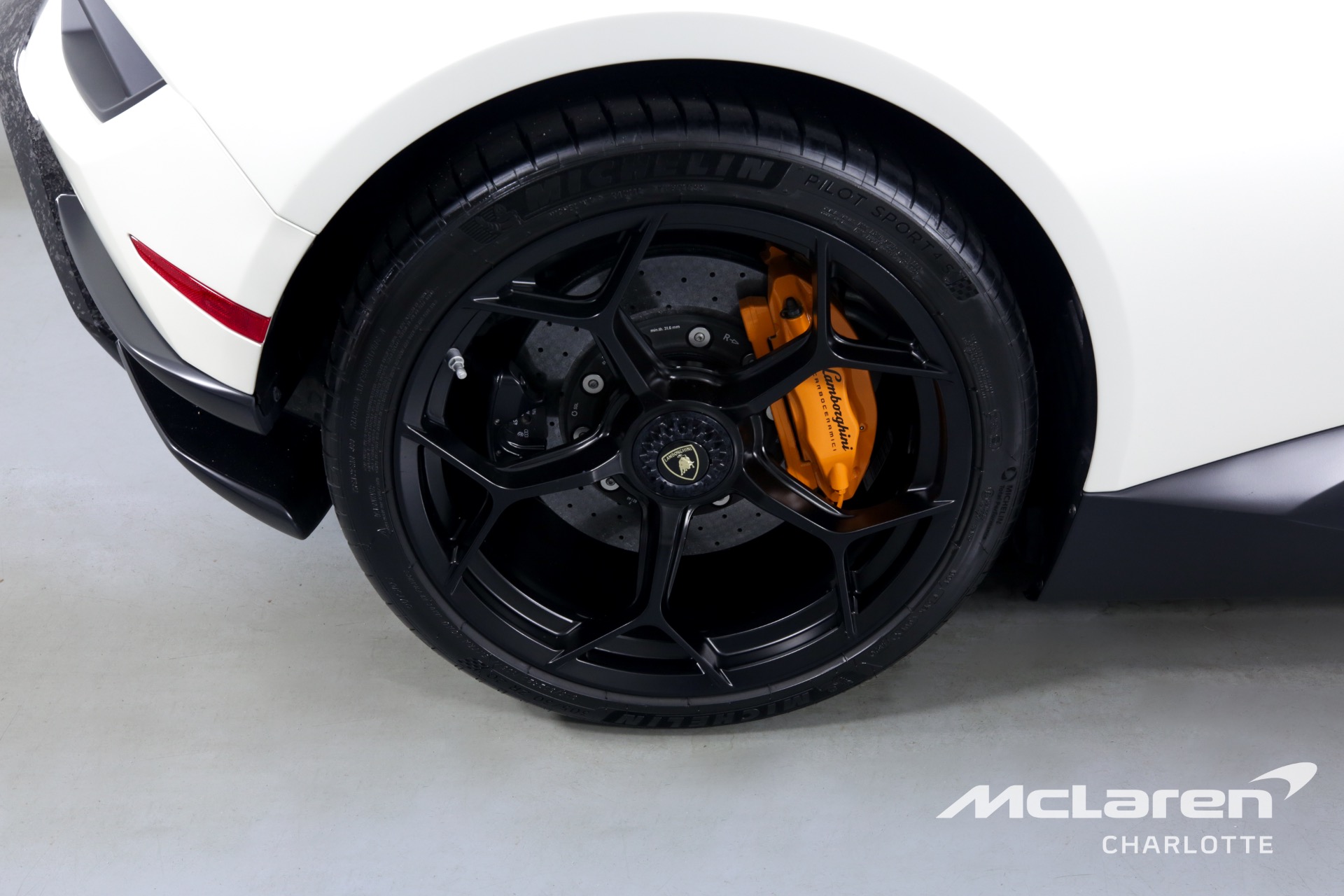 Used 2018 LAMBORGHINI HURACAN PERFORMANTE | Charlotte, NC