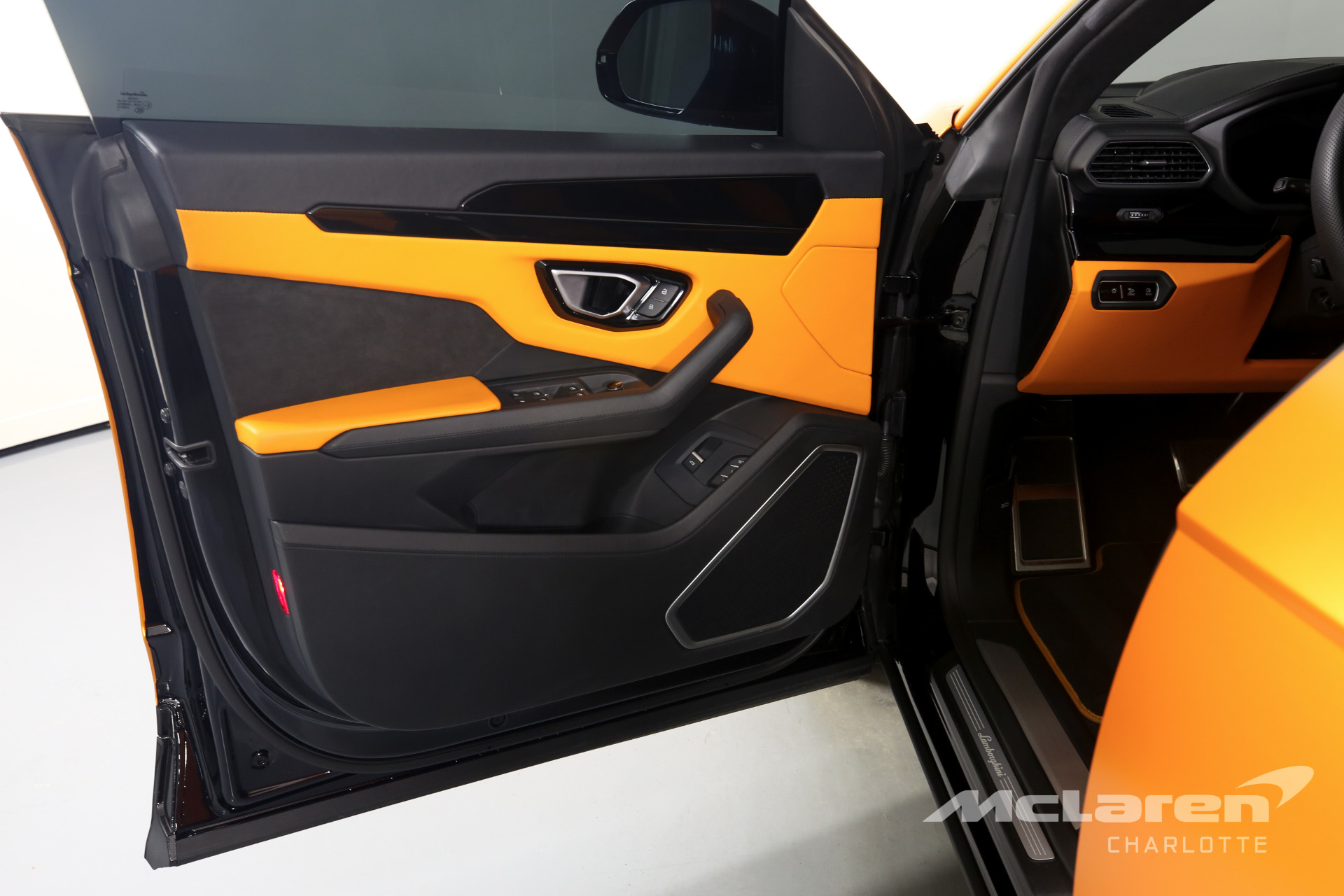 Used 2020 Lamborghini Urus | Charlotte, NC